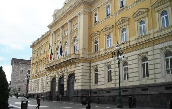<p>Benevento-Palazzo_del_Governo</p>