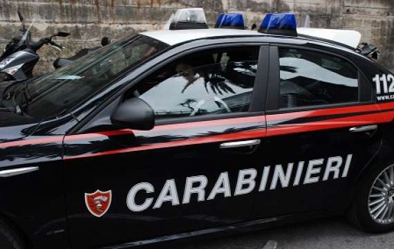<p>carabinieri_21</p>