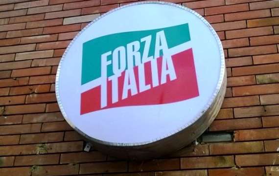 <p>forzaitalia2017</p>